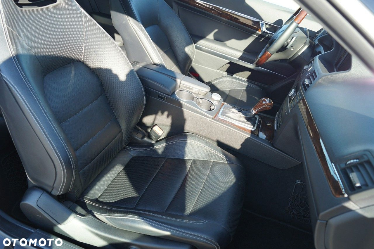 Mercedes-Benz Klasa E - 12