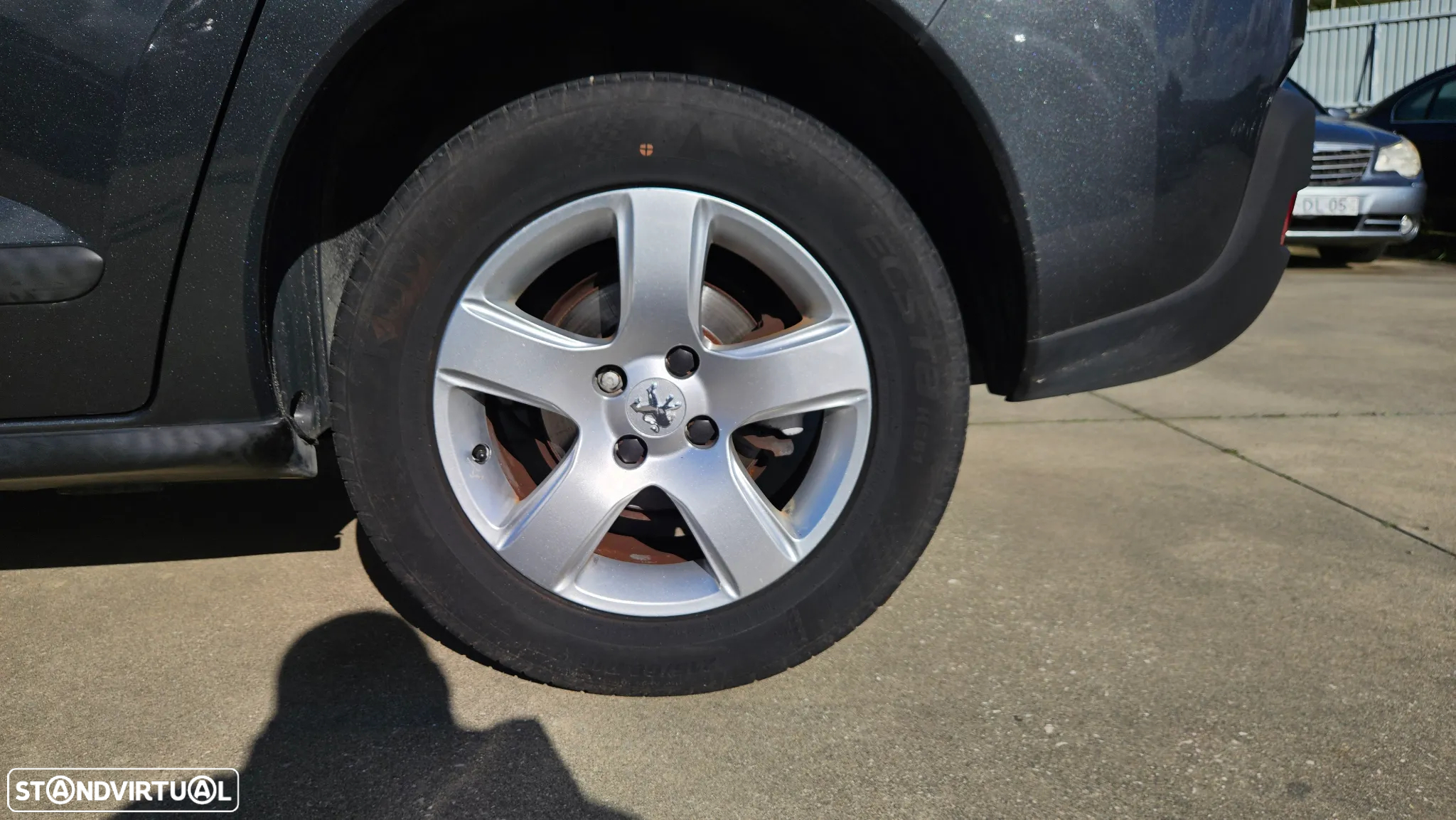 Peugeot 3008 1.6 HDi Executive CMP6 - 37