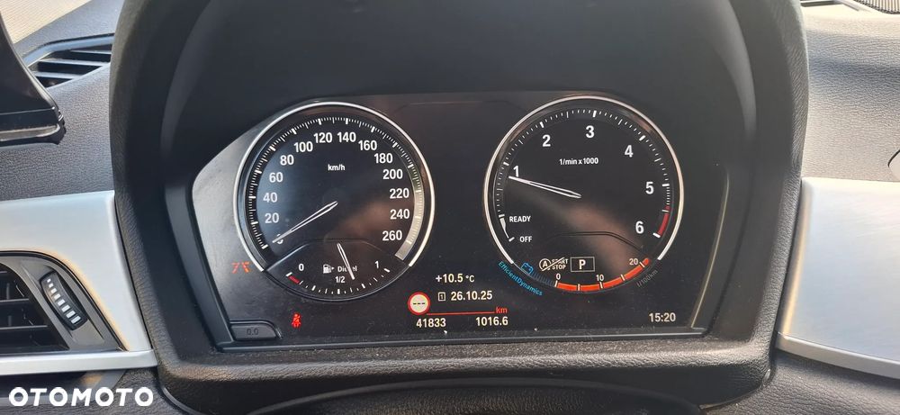 BMW X1 sDrive18d Advantage - 12