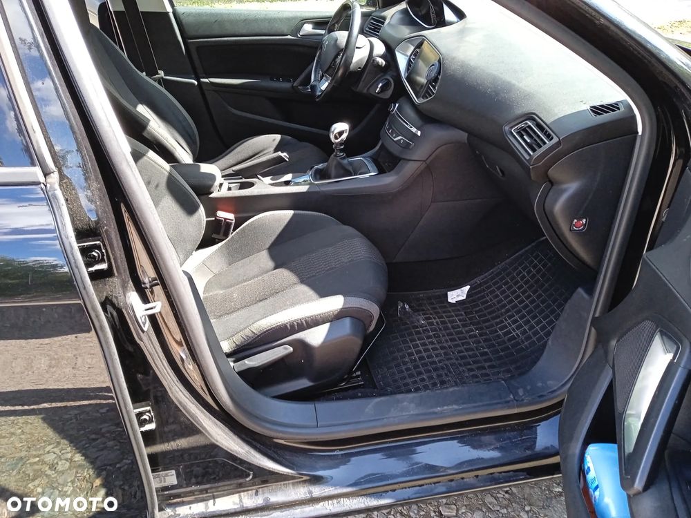 Peugeot 308 PureTech 130 Stop & Start Allure - 9