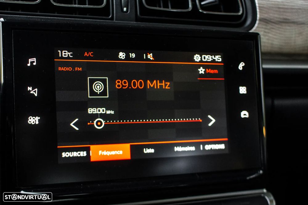 Citroën C3 1.2 PureTech Shine - 26