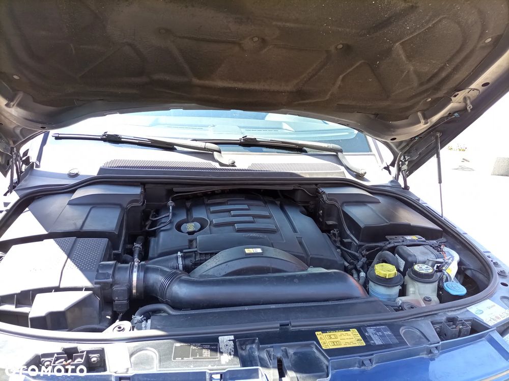 Land Rover Discovery TD V6 HSE - 13
