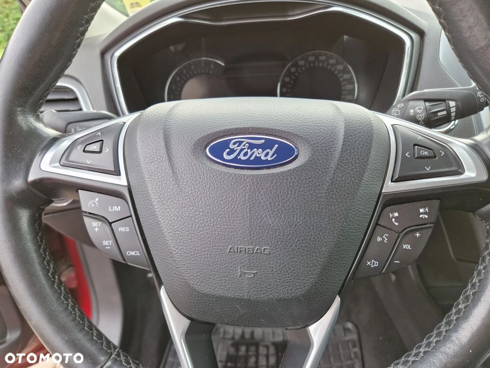 Ford Mondeo 1.5 EcoBoost Titanium - 24
