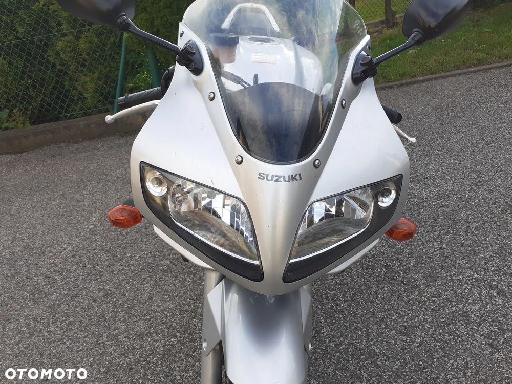 Suzuki SV - 19