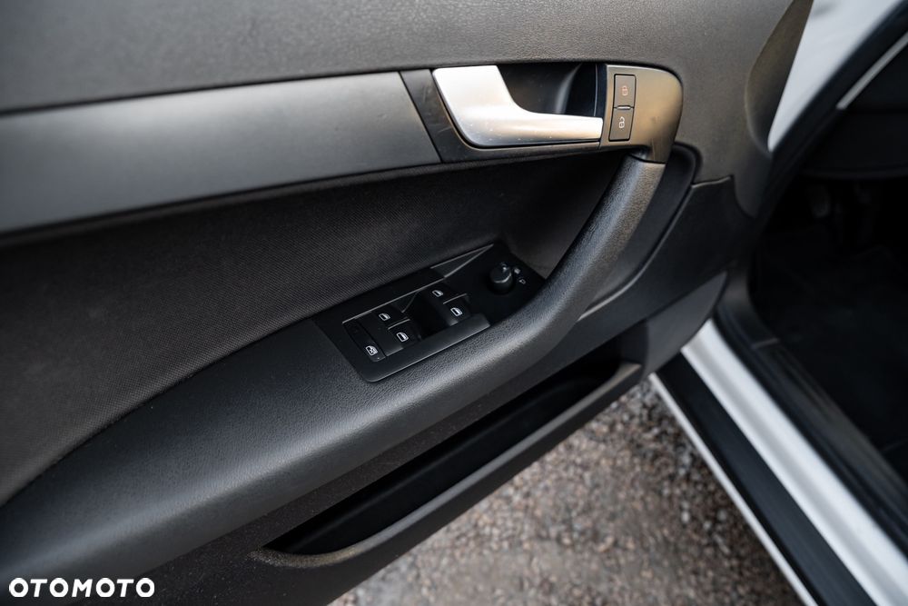 Audi A3 Sportback 1.6 Ambition - 17