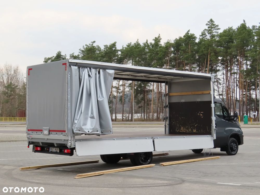 Iveco DAILY 50C18 Hi-Matic Firana Obustronna + Dach Suwany Skrzynia 6310 mm 12 Euro Palet Rozstaw Osi 4750 mm WZMACNIANY Full Opcja Wyposażenia Stan Wizualny I Techniczny NOWY Tak Jak Z Taśmy Produkcyjnej Gotowy Dostępny OKAZJA POLECAM - 25