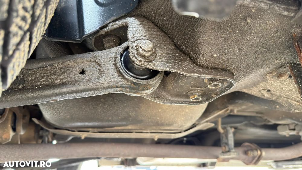 Suzuki Grand Vitara 1.9 DDiS Comfort DPF - 7