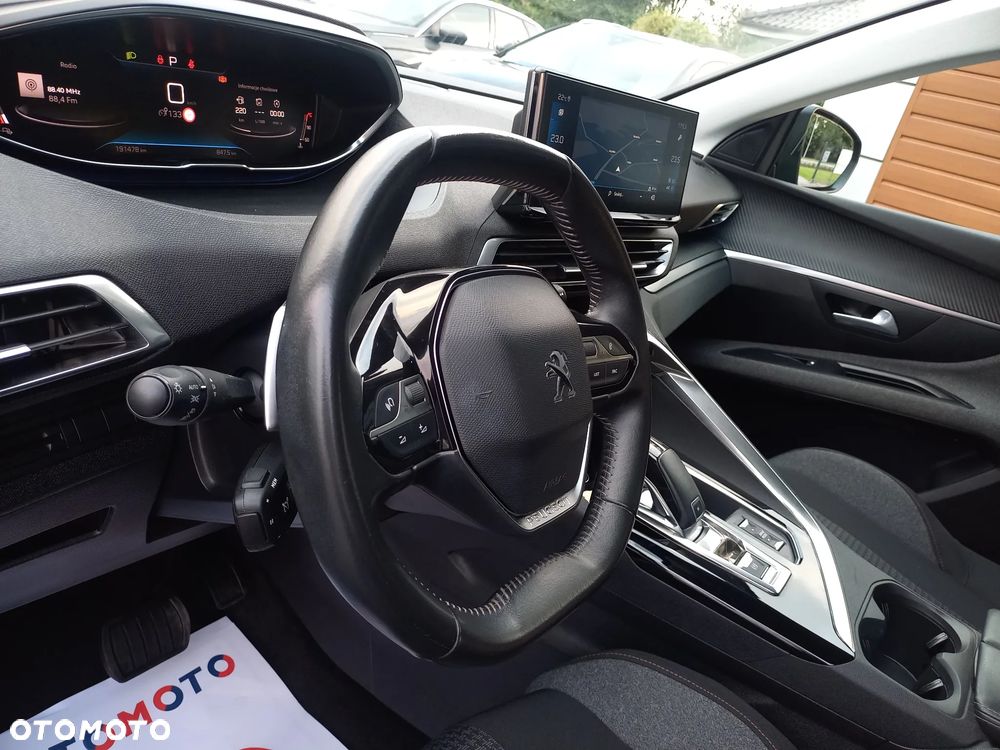 Peugeot 5008 BlueHDI 130 EAT8 Active Business-Paket - 27