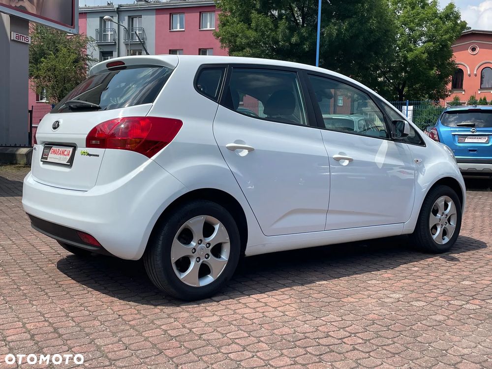 Kia Venga - 4
