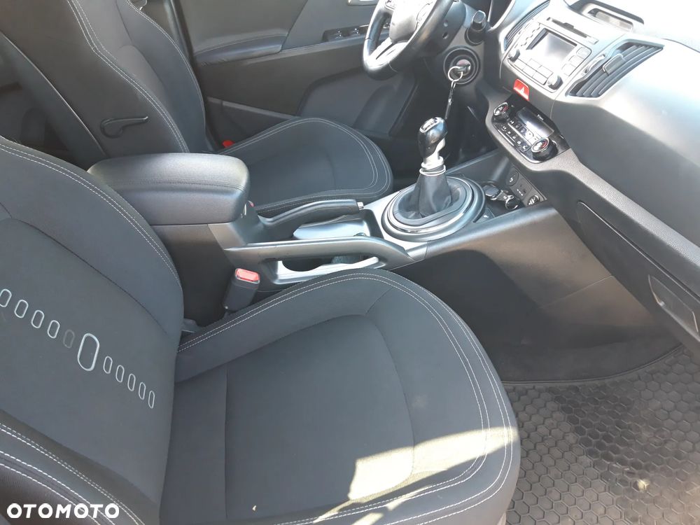 Kia Sportage 1.7 CRDI 2WD Attract - 8