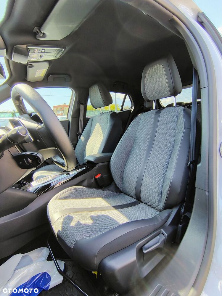 Peugeot 2008 - 7
