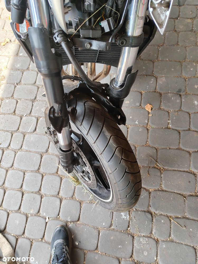 Yamaha FZ6 - 10