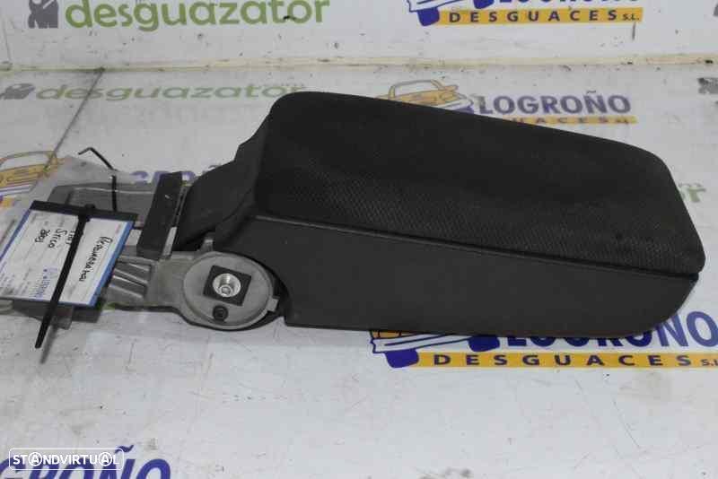 APOIO DE BRAÇOS FIAT STILO 192 - 1