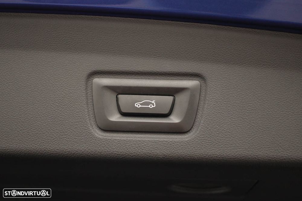 BMW i4 eDrive40 Gran Coupe M Sport - 9