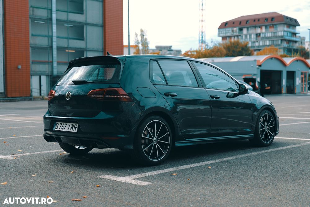 Volkswagen Golf R 4Motion BlueMotion Technology - 4