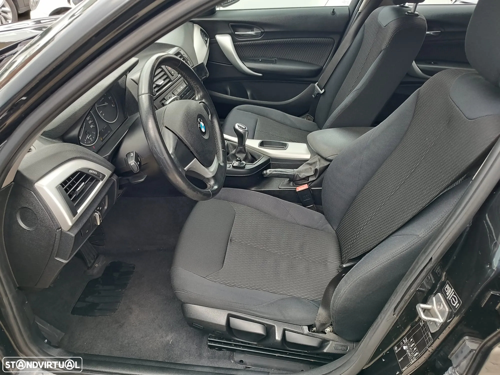 BMW 116 d EDynamics Line Urban - 9