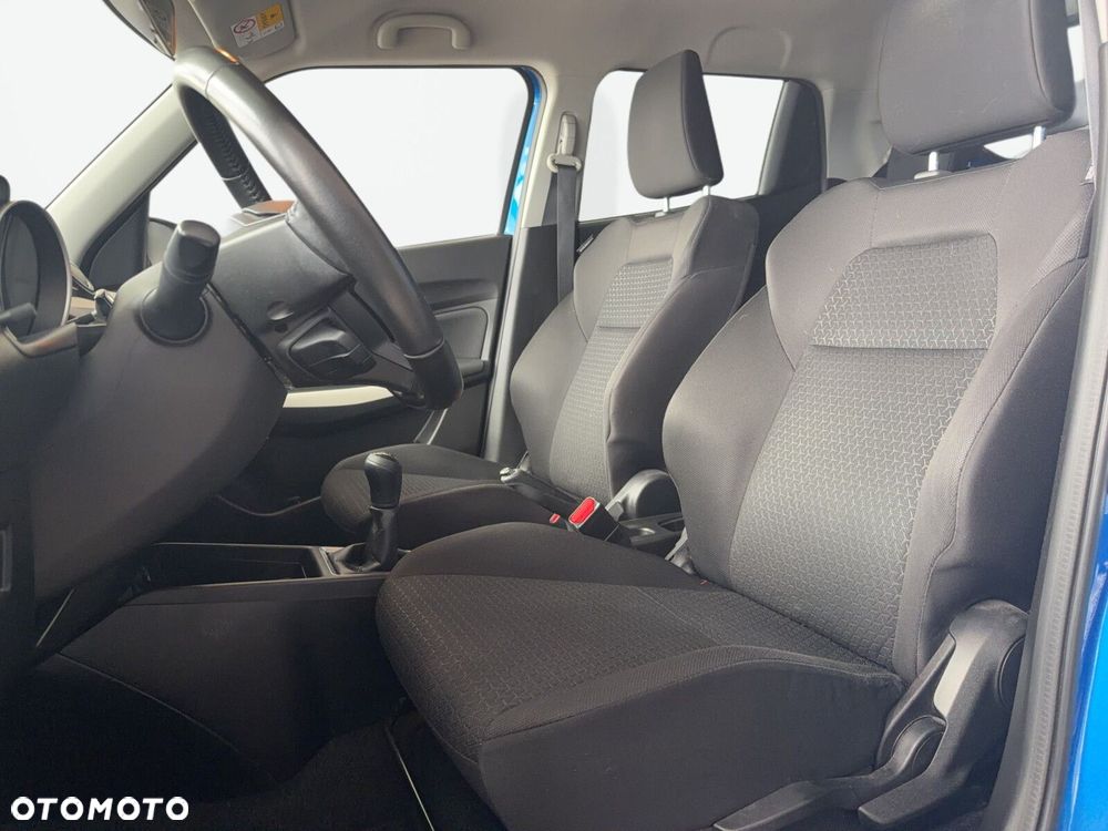 Suzuki Swift - 11