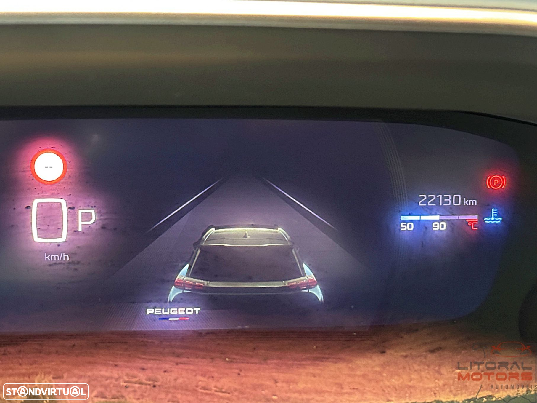 Peugeot 2008 1.2 PureTech GT EAT8 - 26