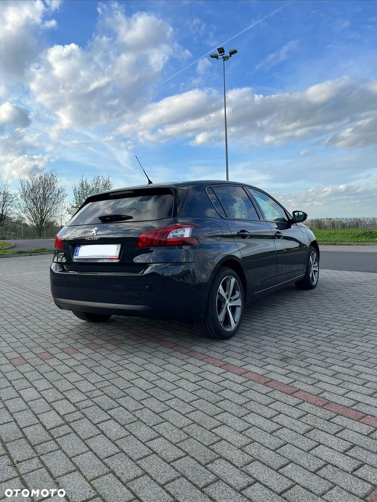 Peugeot 308 1.2 PureTech Style S&S - 3