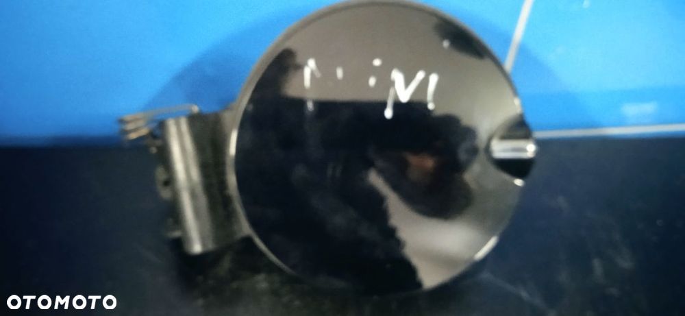 Klapka wlewu paliwa Mini Cooper kod lakieru A94 - 2