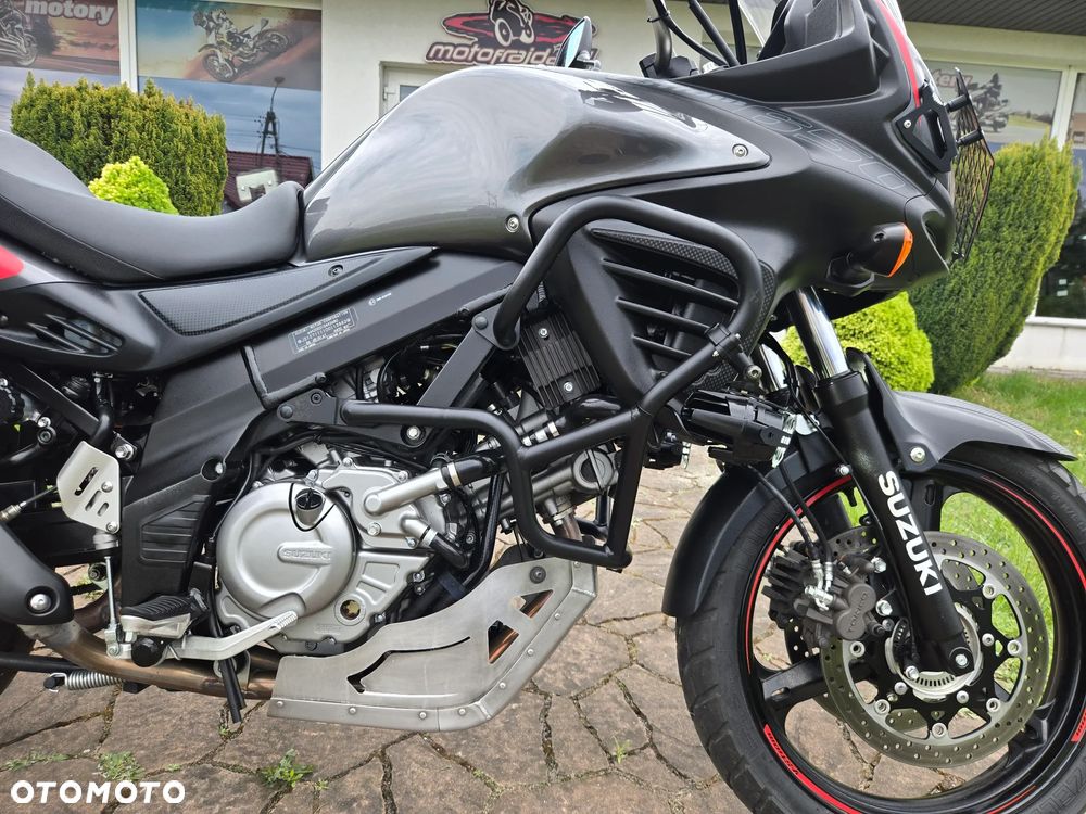 Suzuki V-STROM - 22