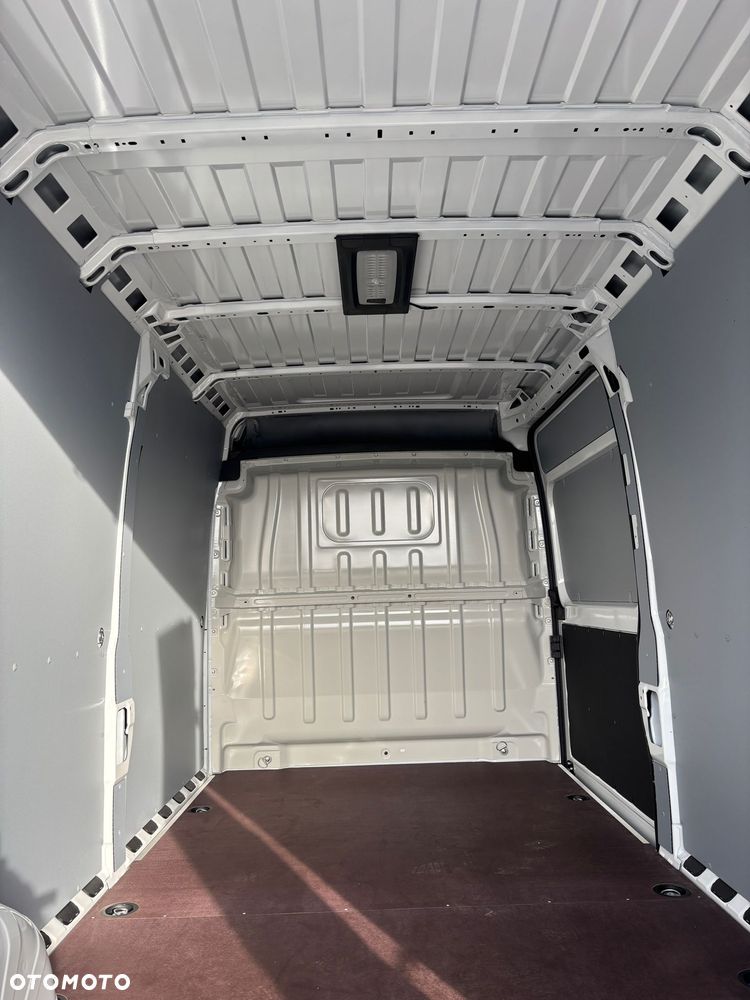 Toyota Proace MAX - 10