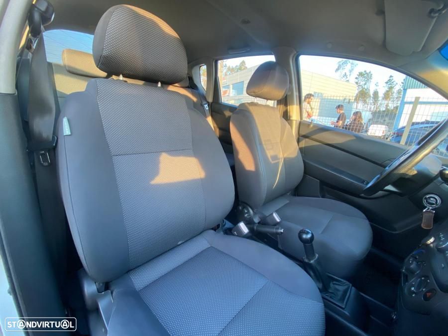 Chevrolet Aveo 1.2 L - 9