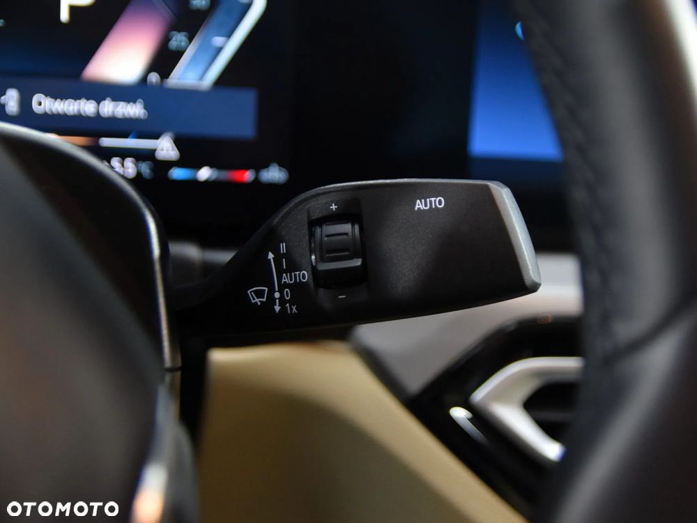 BMW Seria 3 318i - 26