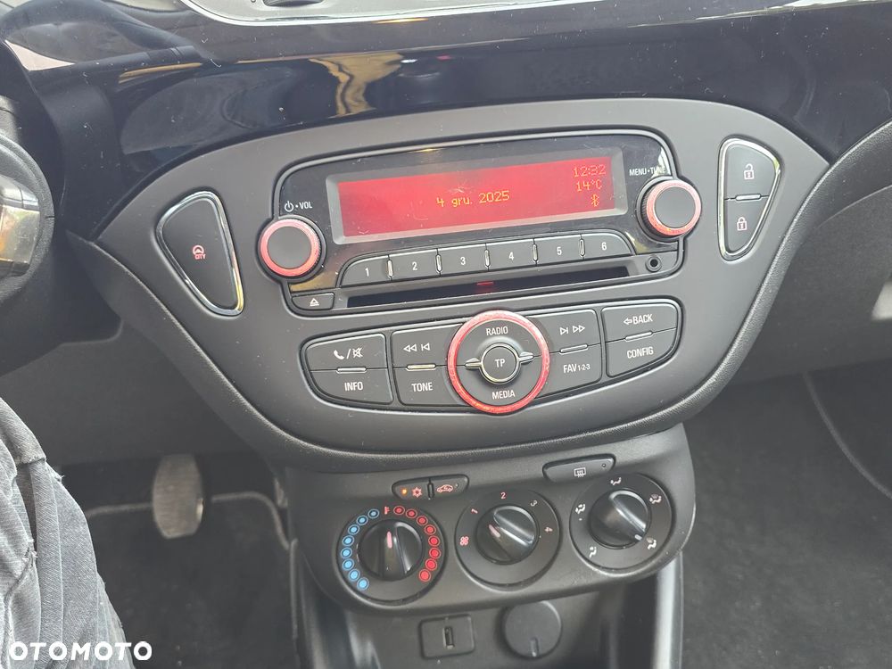 Opel Corsa 1.4 Enjoy - 9