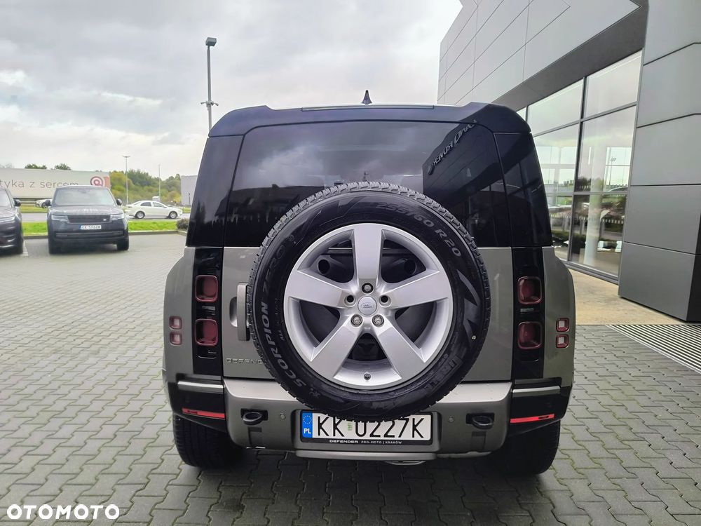 Land Rover Defender - 13