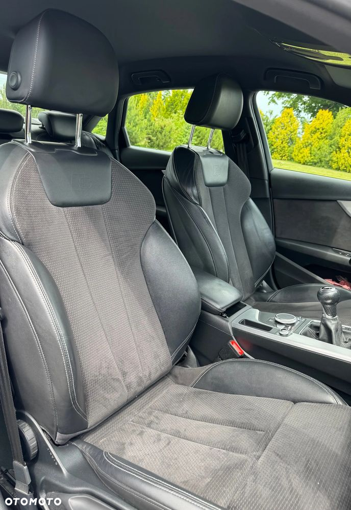 Audi A4 2.0 TDI Design - 11