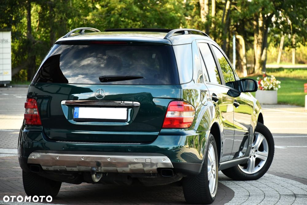 Mercedes-Benz ML 320 CDI 4Matic 7G-TRONIC DPF Edition 10 - 11