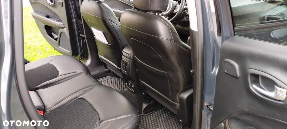 Jeep Compass 1.4 TMair Limited 4WD S&S - 24