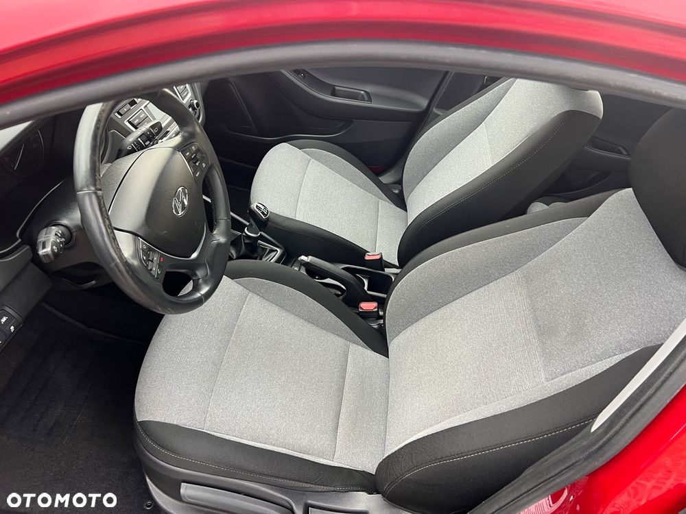 Hyundai i20 1.4 Trend - 23