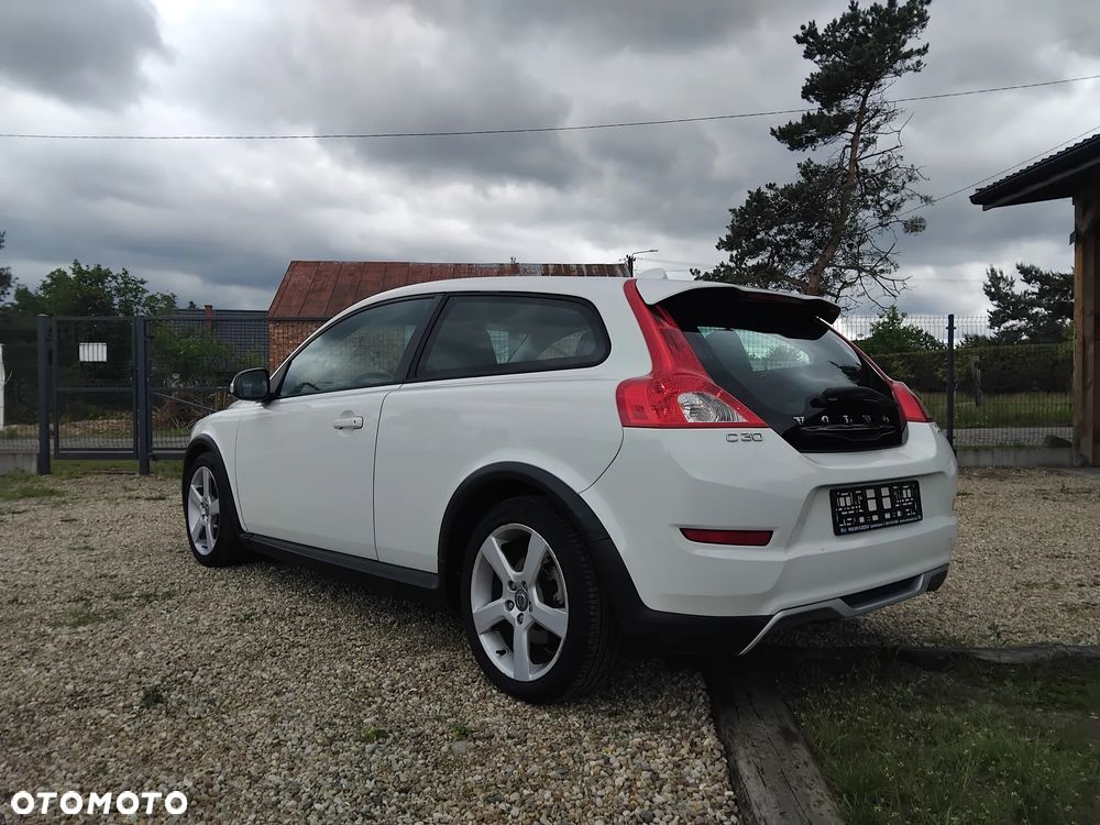 Volvo C30 D2 DRIVe Momentum Start-Stop - 8