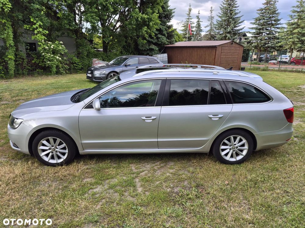 Skoda Superb 1.6 TDI Green tec Ambition - 5