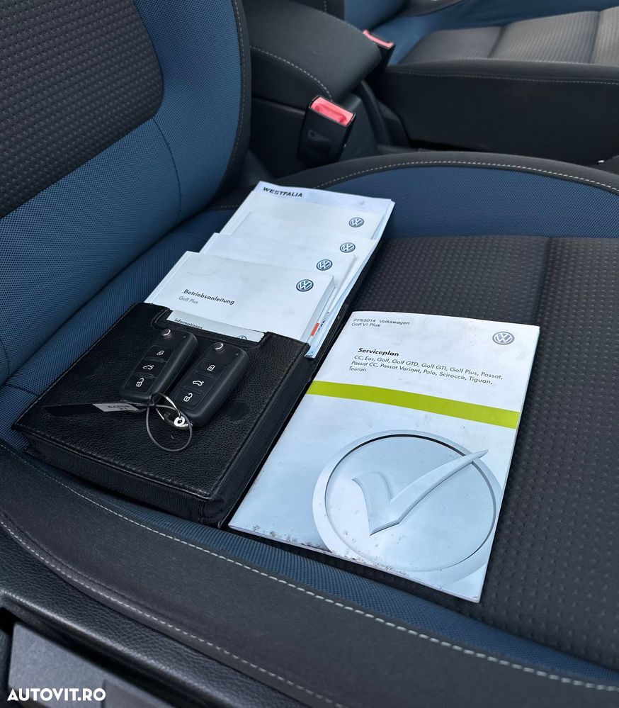 Volkswagen Golf 1.6 TDI DPF DSG Team - 16