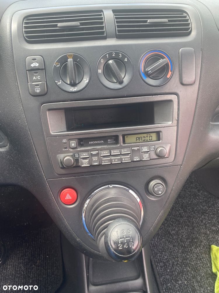 Honda Civic 1.4i S - 7