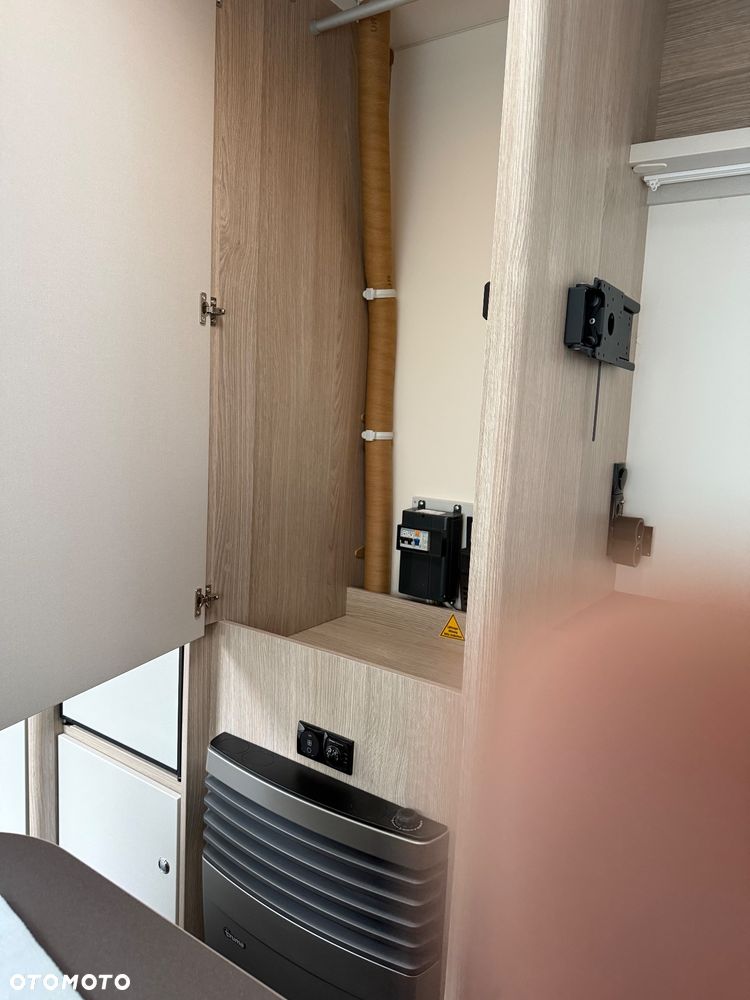 Burstner Premio Life 425 plus - 18