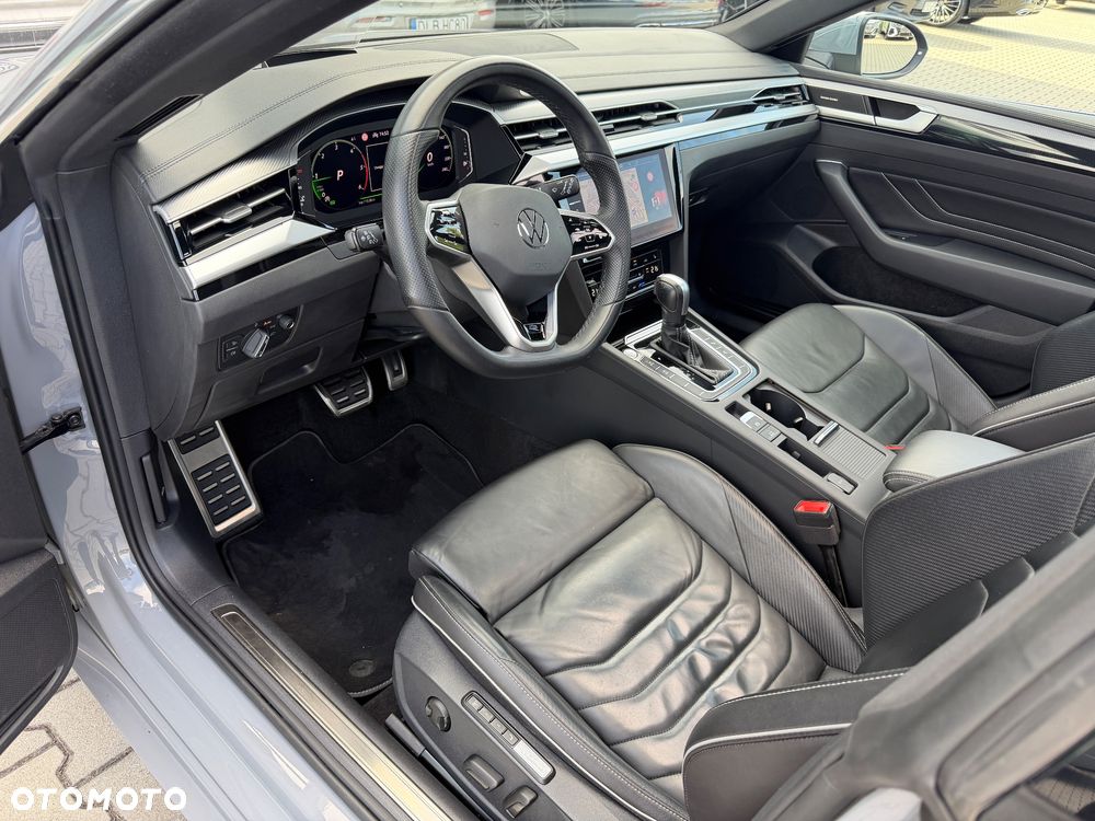 Volkswagen Arteon 2.0 TDI SCR 4Motion DSG R-Line - 16