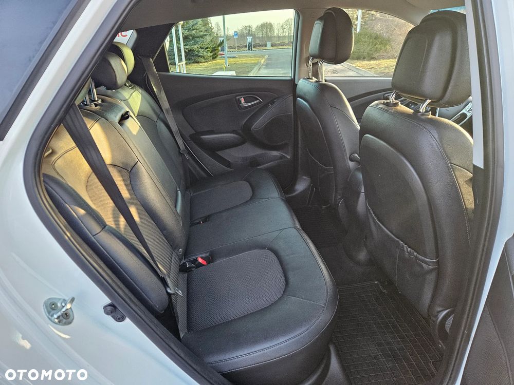 Hyundai ix35 1.7 CRDi 2WD blue Comfort - 35