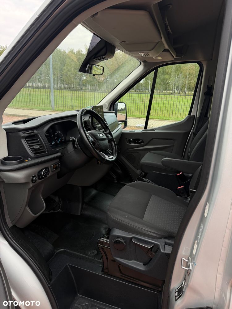 Ford Transit - 17