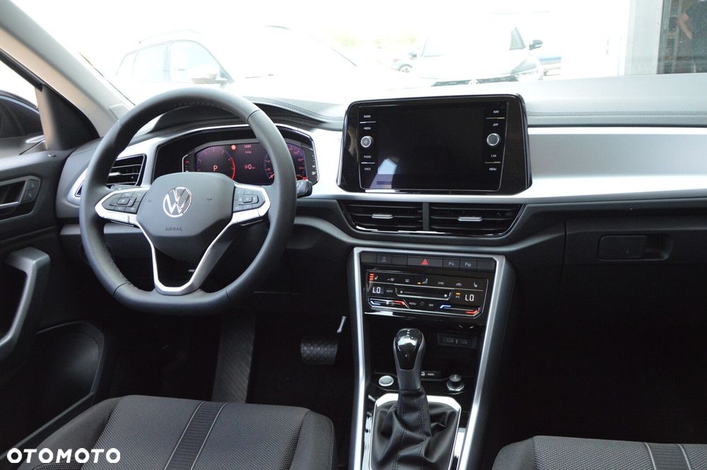 Volkswagen T-Roc - 14