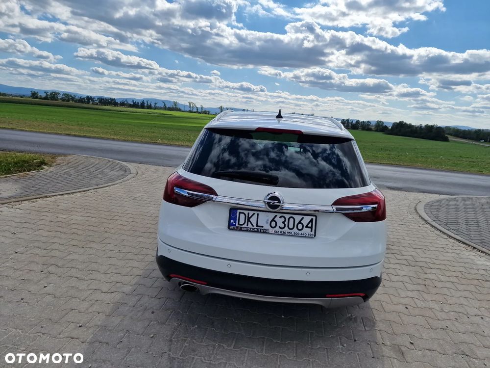 Opel Insignia 2.0 CDTI 4x4 Country Tourer ecoFLEX - 11