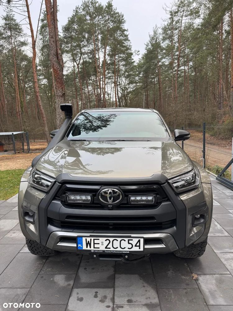 Toyota Hilux 2.8 D-4D Double Cab Invincible 4x4 - 2