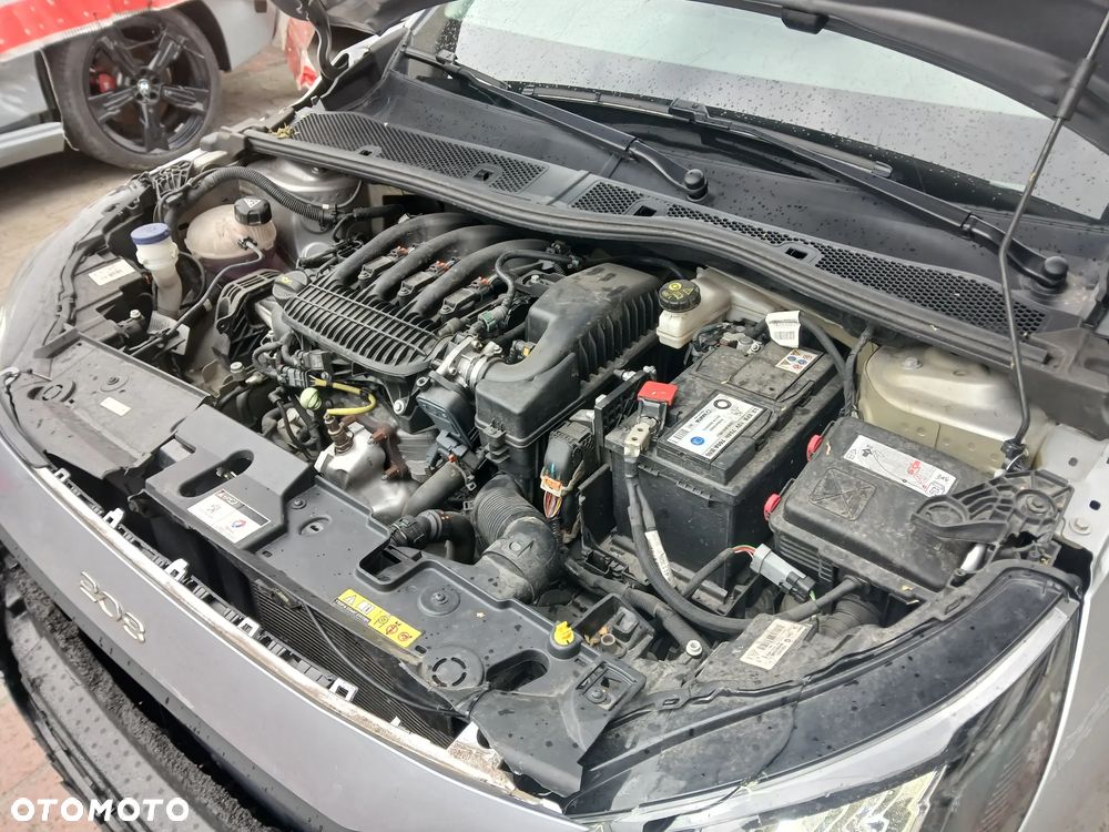 Peugeot 208 1.2 PureTech Style - 14