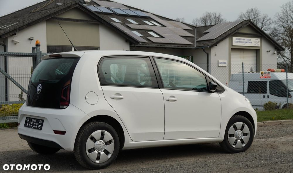 Volkswagen up! - 24