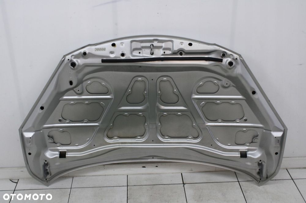 mazda 2 de 07r- maska pokrywa silnika 22v - 10