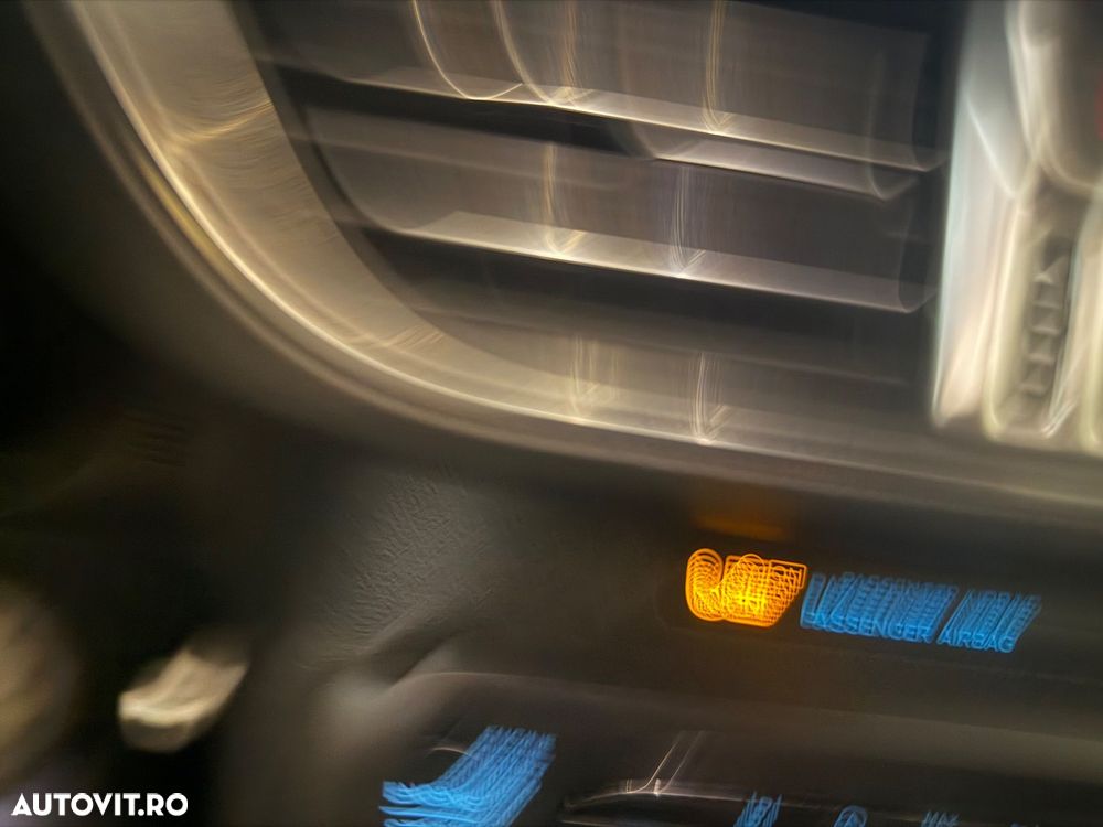 Ford Focus 1.0 EcoBoost Titanium - 33
