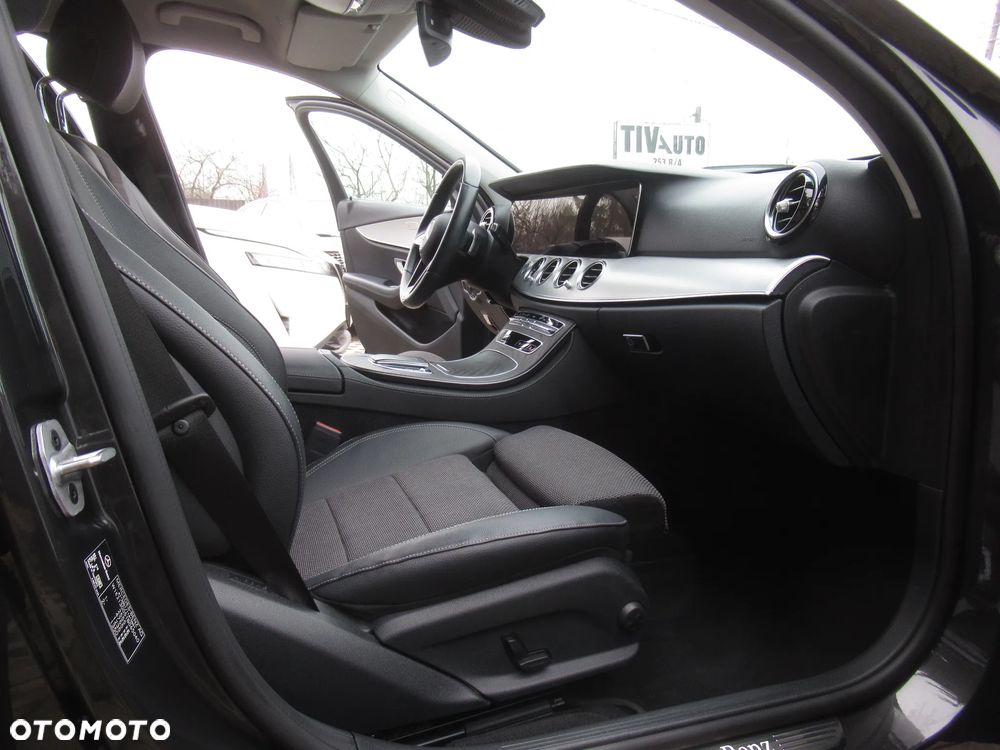 Mercedes-Benz Klasa E 220 d 4-Matic AMG - 10
